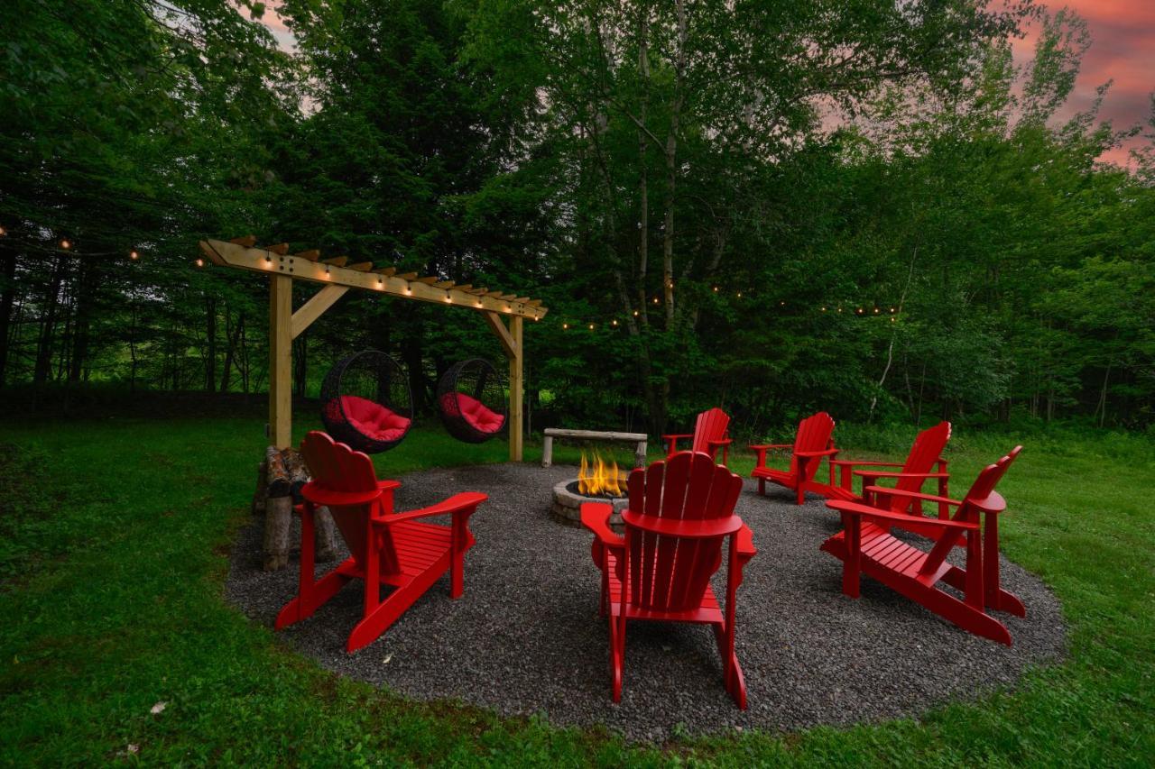 Mountain Blue Vista - Luxury Retreat Near Ski Resorts With Pond, Firepit And Hot Tub Windham Exterior foto