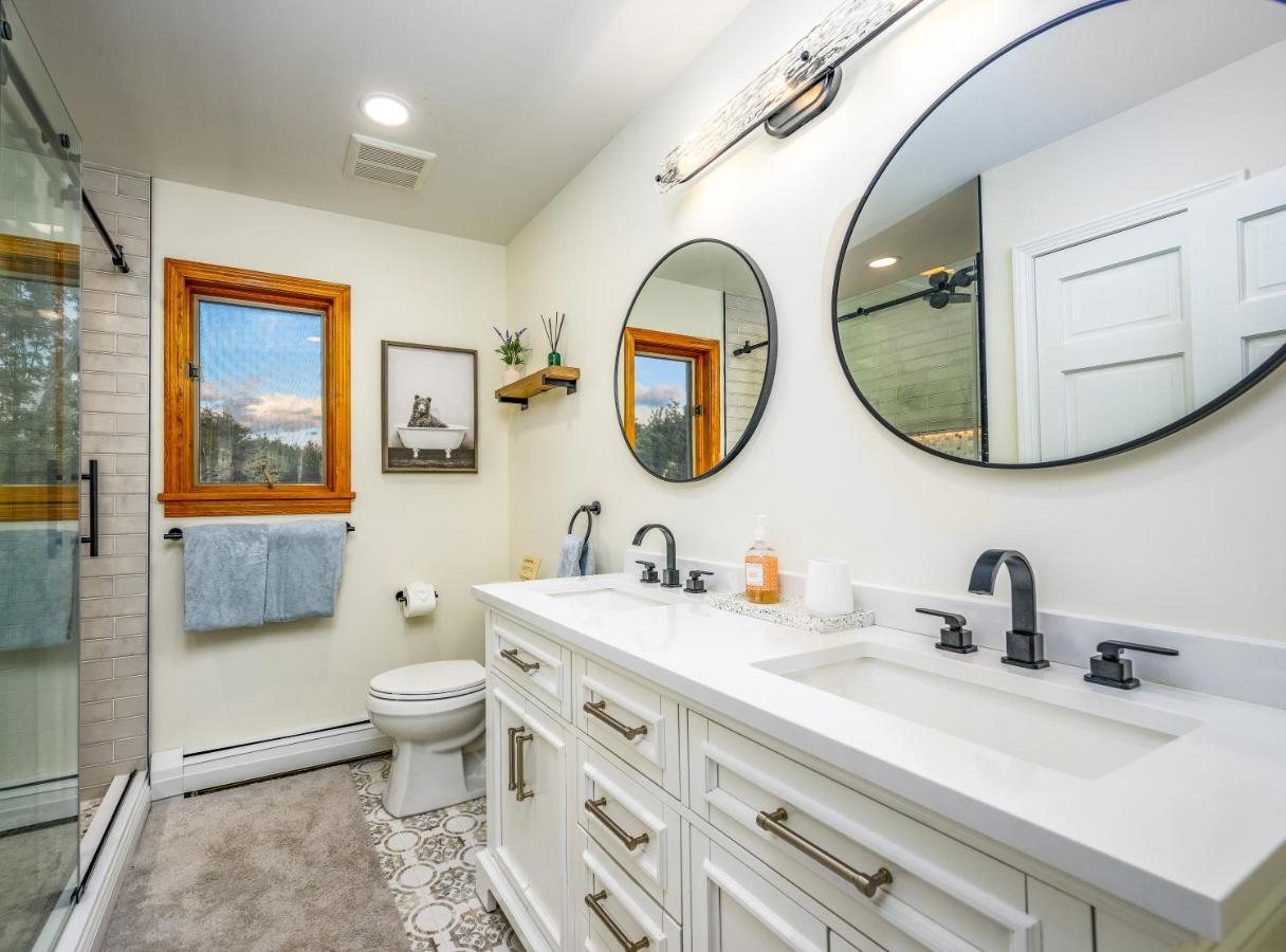 Mountain Blue Vista - Luxury Retreat Near Ski Resorts With Pond, Firepit And Hot Tub Windham Exterior foto